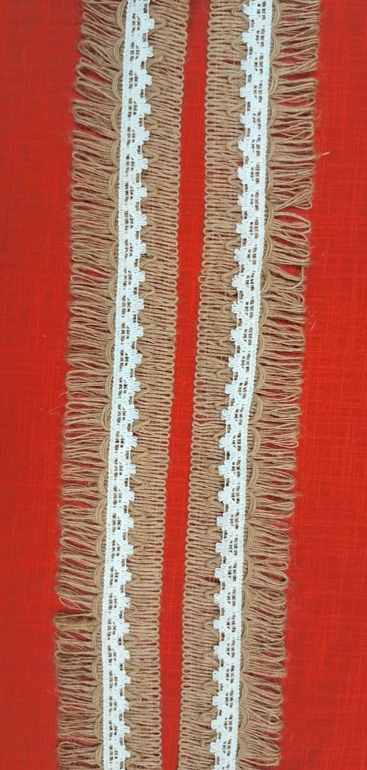 Rustic Jute Fringe Lace Trim with White Crochet Center – 6.5 cm Wide Natural Burlap Ribbon – Decorative Fringe Lace for DIY Crafts, Rustic Wedding Décor & Gift Wrapping