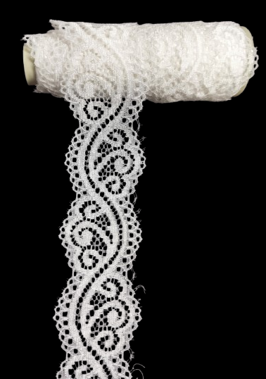 Elegant White Nylon Lace Trim – 4.5 cm Wide, Floral Wave Design – Sewing, Crafting, Dressmaking & DIY Projects