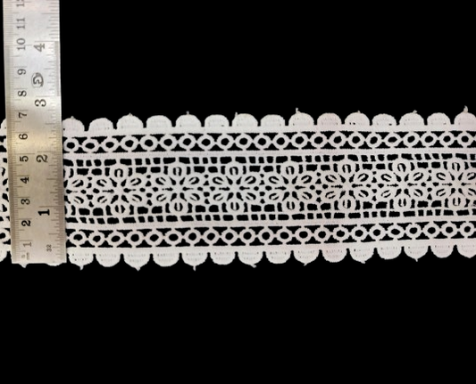 Geometric Floral GPO Polyester Lace Trim – 7 cm Wide Decorative Lace with Scalloped Edges for Sewing, Crafts & Décor (White
