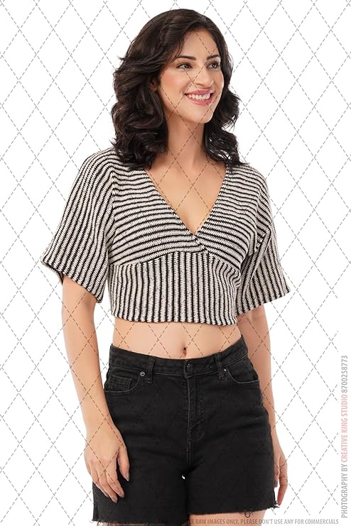 VAibr(ə)nt Women's Cotton Knitted Crochet Crop Top