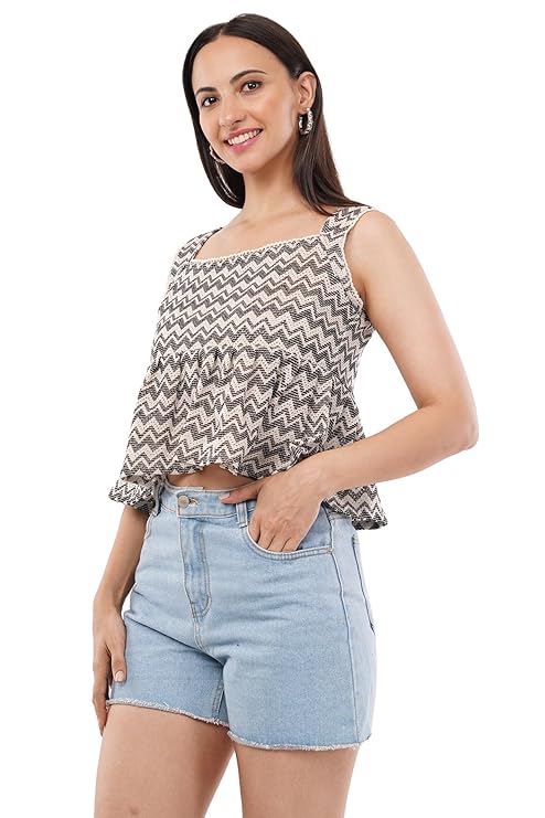 VAibr(ə)nt Women's Gathered Crochet Peplum Top