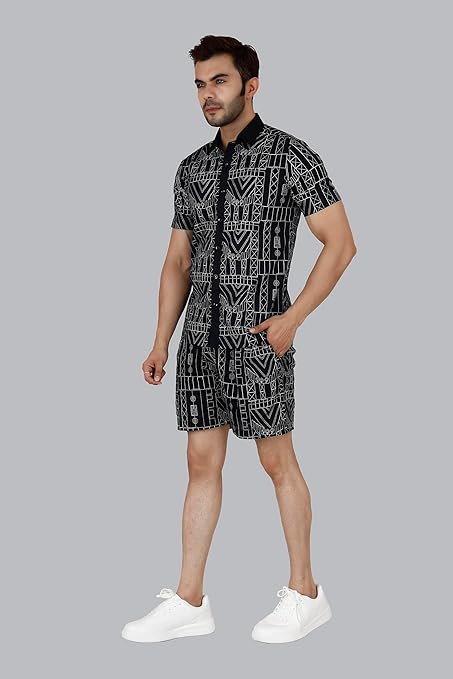 VAibr(ə)nt Men's Solid Schiffli Relaxed Co-Ord set