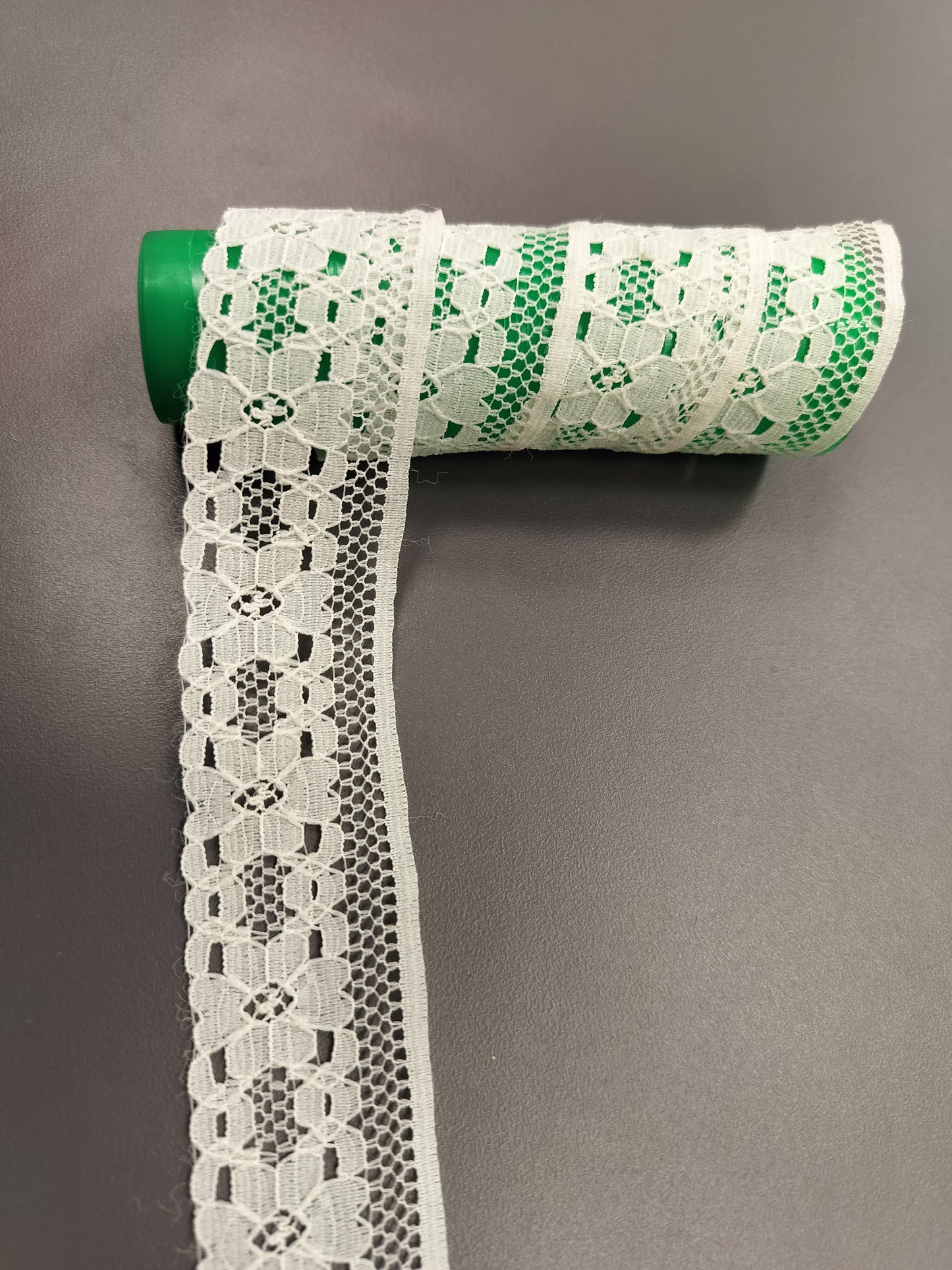 White Nylon Lace Trim – 3.25 cm Wide, Floral Geometric Design – Sewing, Dressmaking, DIY Crafts & Décor