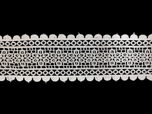 Geometric Floral GPO Polyester Lace Trim – 7 cm Wide Decorative Lace with Scalloped Edges for Sewing, Crafts & Décor (White